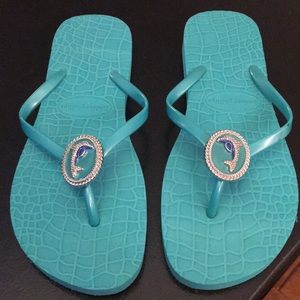 NWOT, never worn, Lindsay Phillips Flip Flops